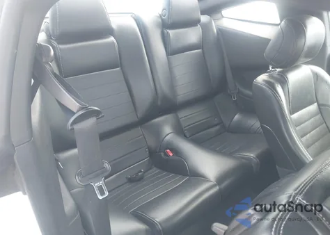 2013 Ford Mustang V6 Premium from USA, damaged, VIN 1ZVBP8AM8D5245350